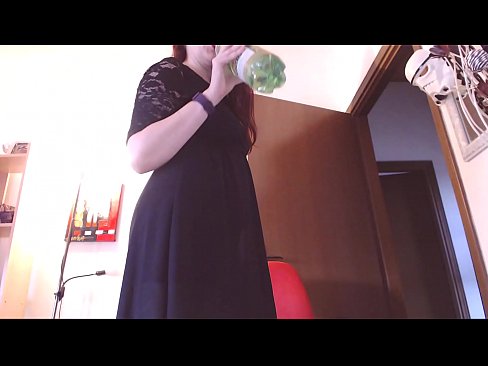 ❤️ Um escravo submisso que adora cuecas sujas e deliciosas é forçado a masturbar-se depois de ver este vídeo! Porno fodido em nós pt.special-grasser.ru