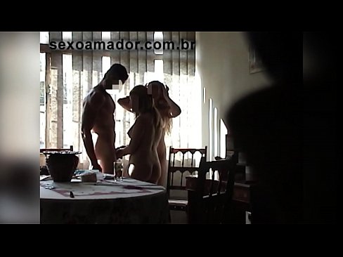 ❤️ Amigos sexuais convidam um homem gigante e um ménage à trois com ele Porno fodido em nós pt.special-grasser.ru