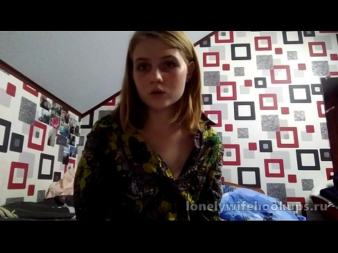 ❤️ A jovem estudante loira da Rússia gosta de pilas maiores. Porno fodido em nós pt.special-grasser.ru