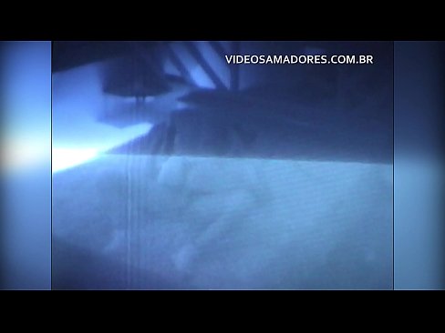 ❤️ O marido filma a mulher a foder o vizinho e descobre que ele é um cornudo Porno fodido em nós pt.special-grasser.ru